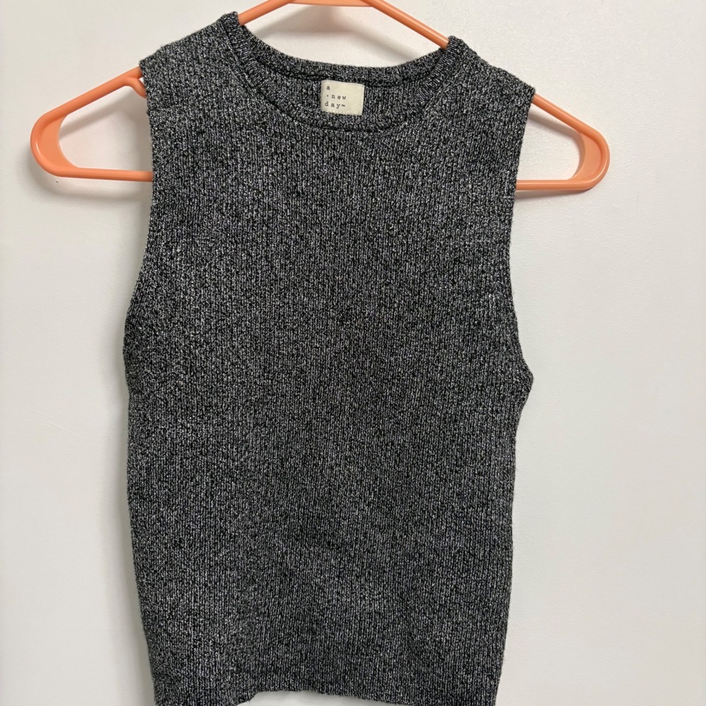 A New Day Womens Small Black Silver Metallic Knit Sleeveless Sweater Tank Top